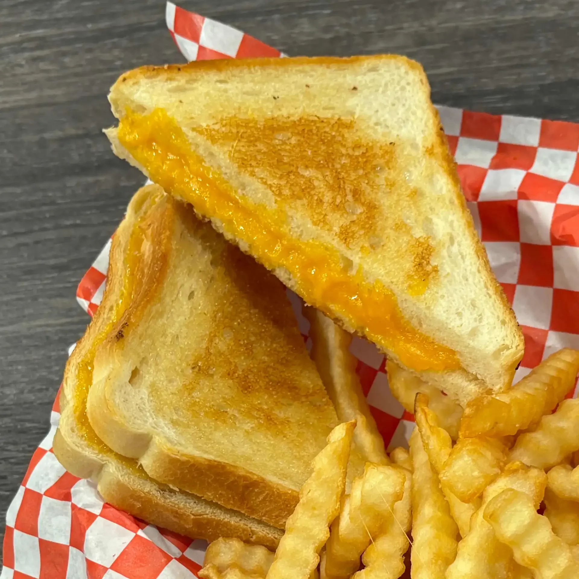 Grilled Cheese Sandwich - Classic grilled cheese on your choice of bread